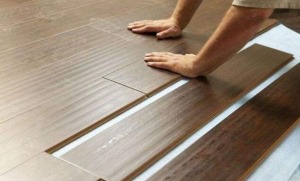 木地板装修过程及清洁方式 完美工程要从细节做起