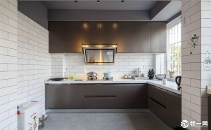 厨房墙砖铺贴工艺怎么做 了解清楚再施工也不迟